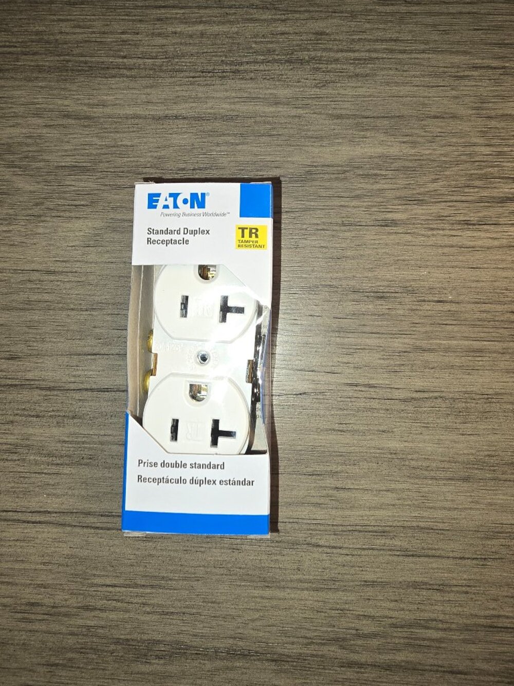 Eaton 20A 125V Tamper Resistant Duplex Receptacle Outlet White 20 Amp TR NEW